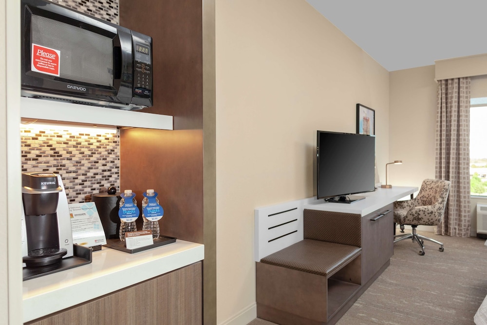 Hilton Garden Inn Waco - photo 14
