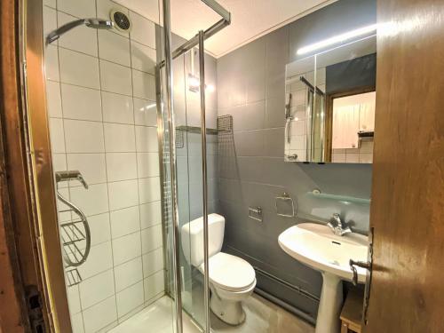 Le Sommet Du Bourg Inh 31947 in Chamonix-Mont-Blanc, France