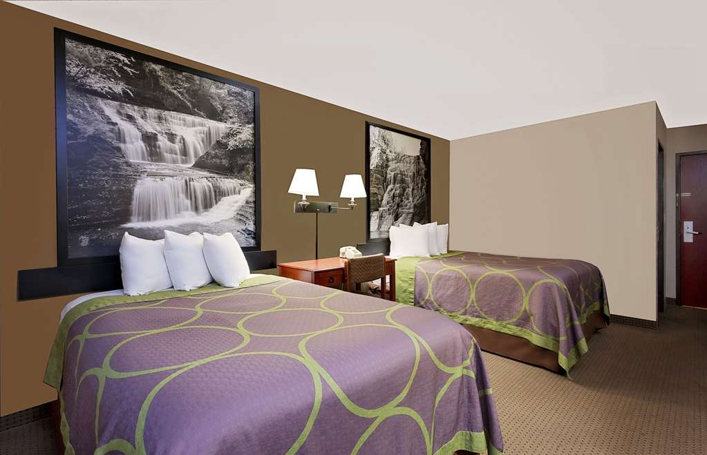 Super 8 by Wyndham Ithaca - photo 12