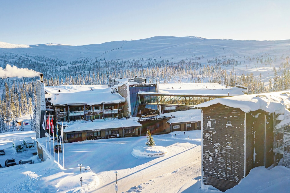 Skistar Lodge Trysil — 4-Star Luxury Hotel in Innbygda, Norway