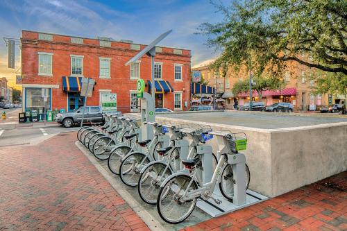 Savannah Lark - last minute hotel in Savannah