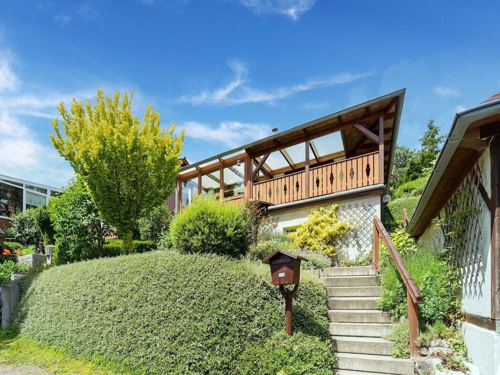 Apartment in Guntersberge with panoramic views — 4-Star Luxury Hotel in Harzgerode, Germany