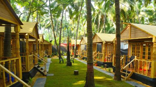 Clara’s Huts in Canacona, India