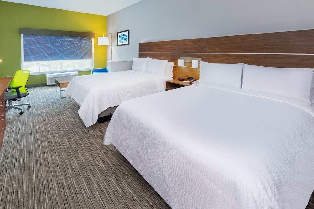 Holiday Inn Express & Suites Houston Downtown North by IHG - photo 5
