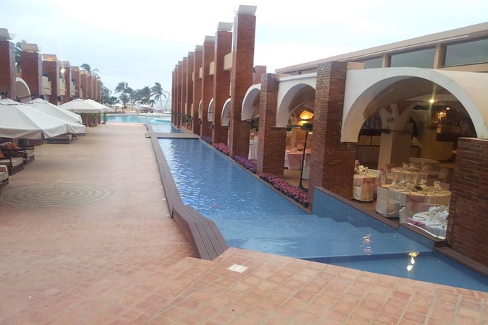 Des Almadies