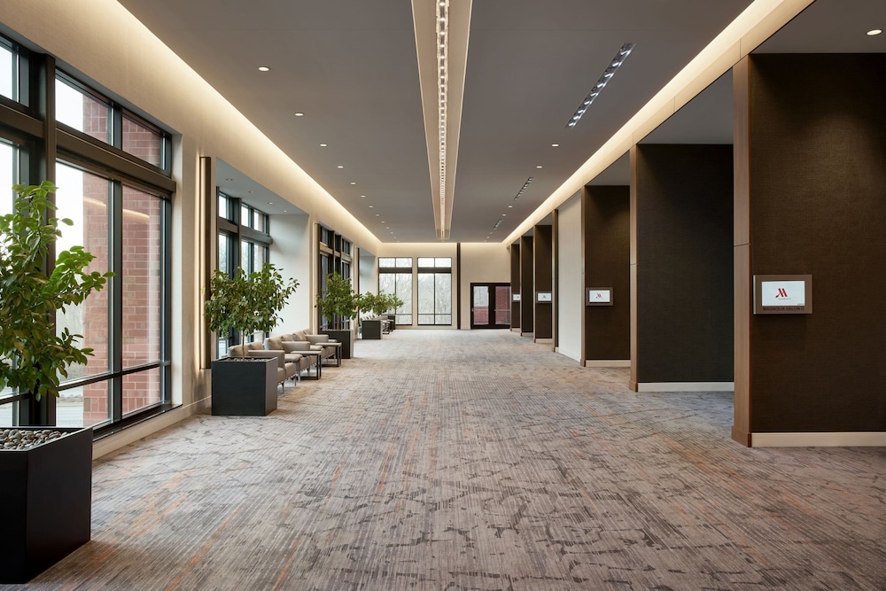 Marriott Owings Mills Metro Centre - photo 57