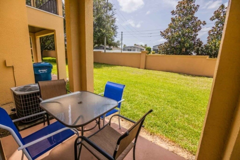Lynval S Regal Palms Resort Townhome - photo 21