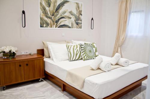 Ermis Mini Suite # 01 — 4-Star Luxury Hotel in Chalkida, Greece
