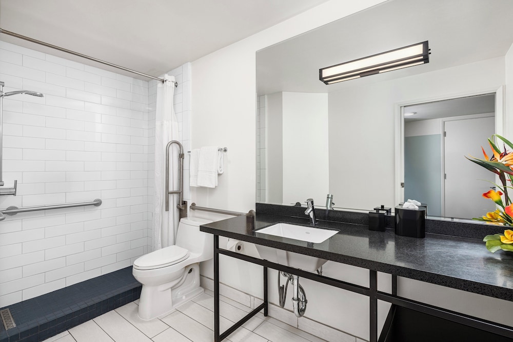 Hotel Erwin Venice Beach - photo 44