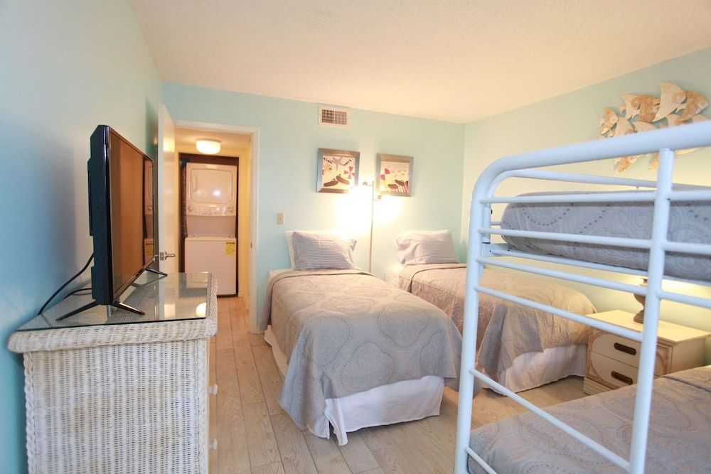 Romar Tower 8c - photo 22