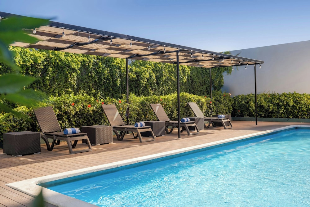 Courtyard by Marriott Leon at the Poliforum