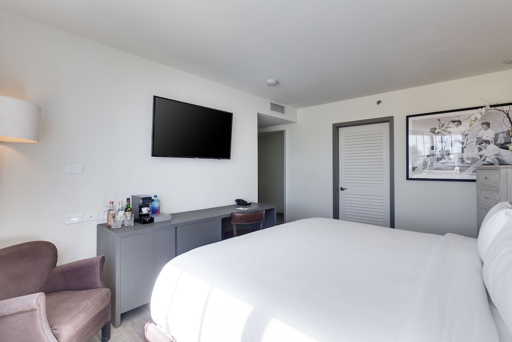 Clinton Hotel South Beach - photo 12