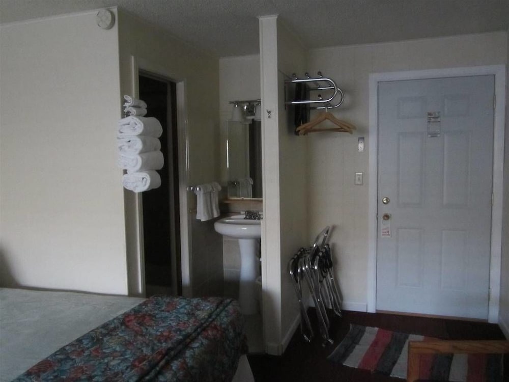 Big Horn Motel - photo 9