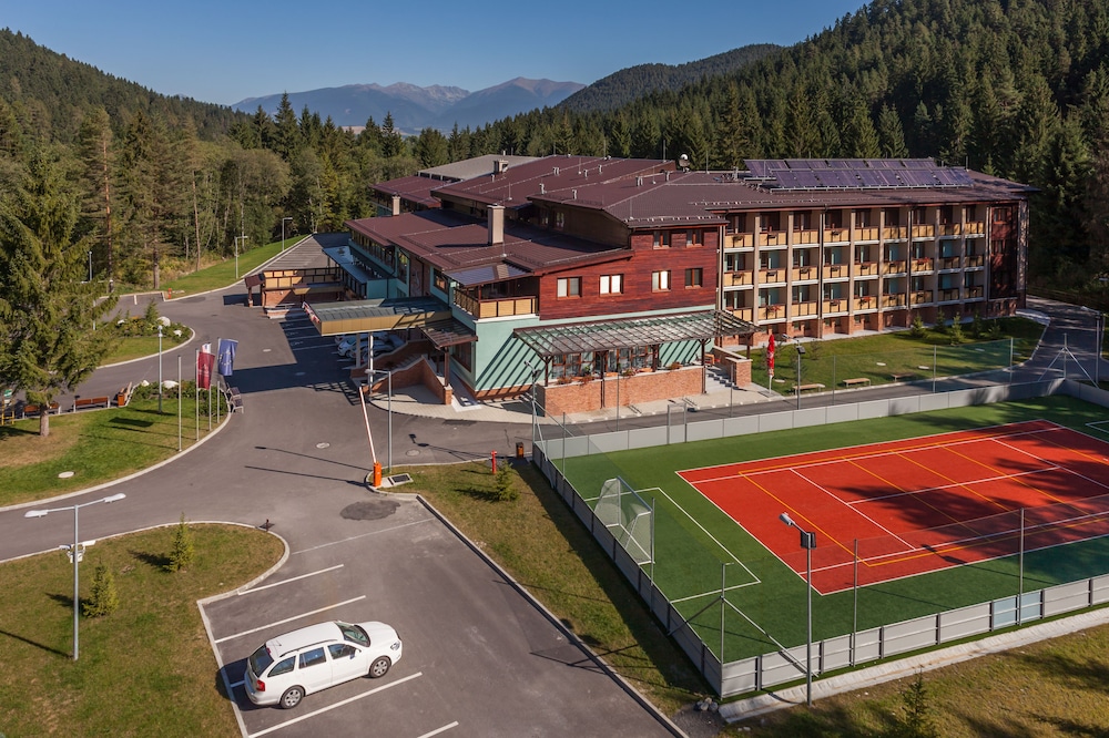 Alexandra Wellness Hotel - last minute hotel in Liptovsky Mikulas