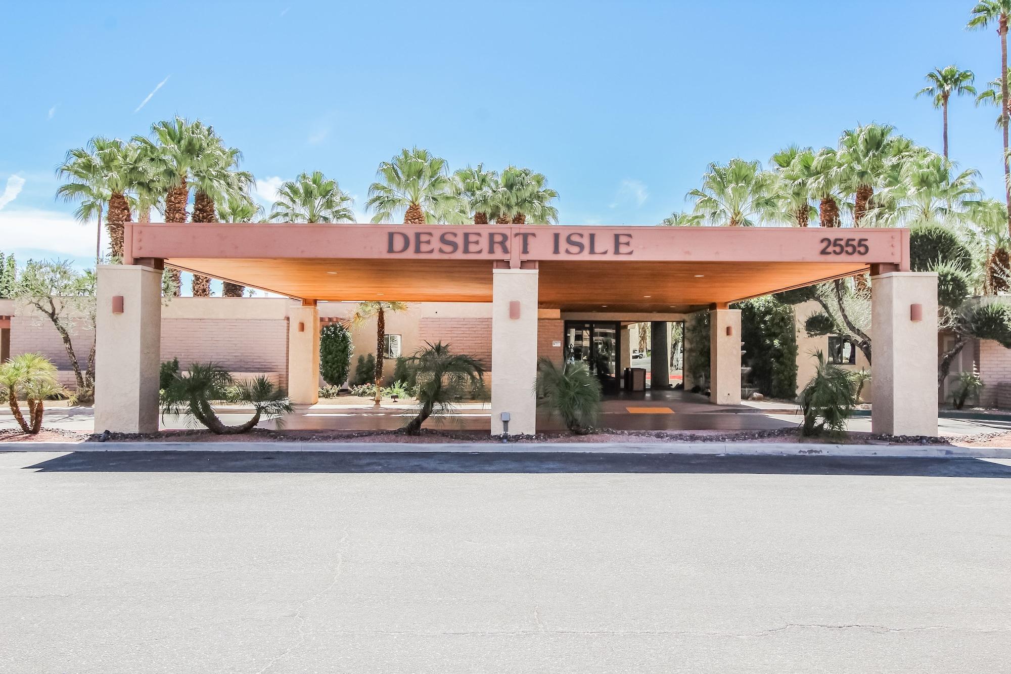 Desert Isle Resort - photo 7