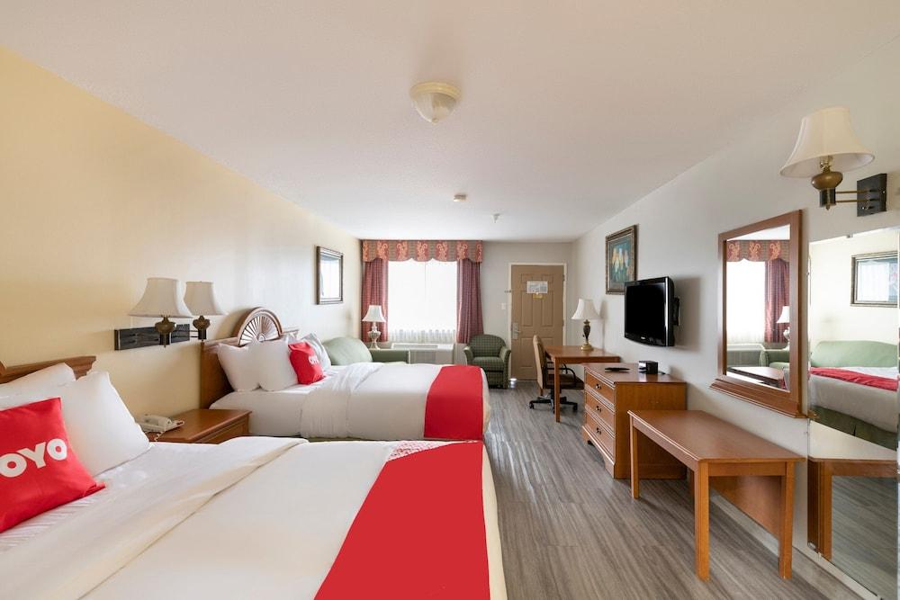 Red Roof Inn Stafford TX - photo 18