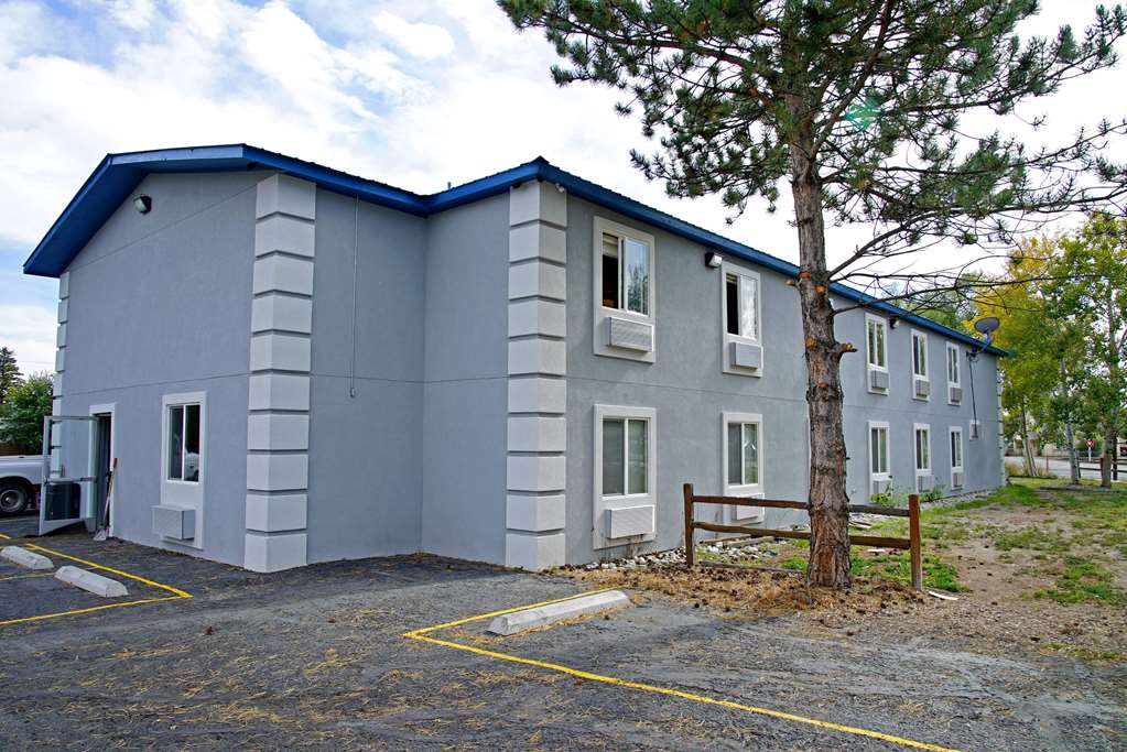 Baymont by Wyndham Monte Vista - photo 6
