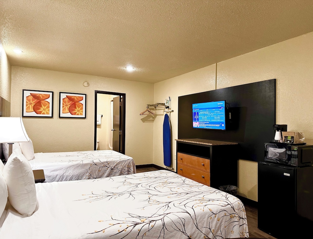 Travelers Inn Elizabeth City - photo 18