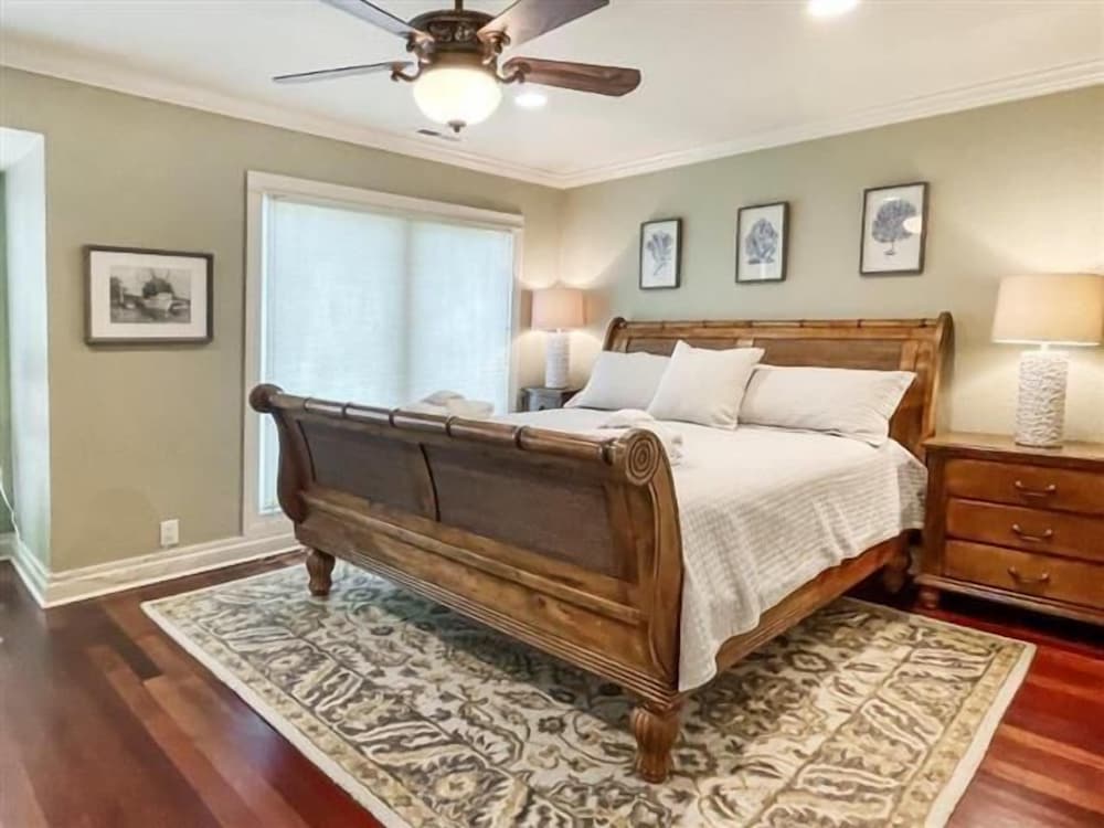 725 Schooner Court at The Sea Pines Resort - photo 3