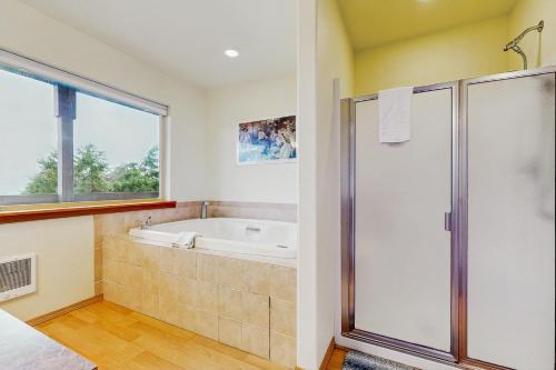 Pacific Coast Views - photo 19