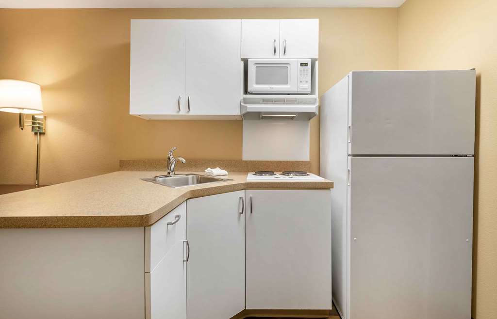 Extended Stay America Suites Colorado Springs West - photo 19