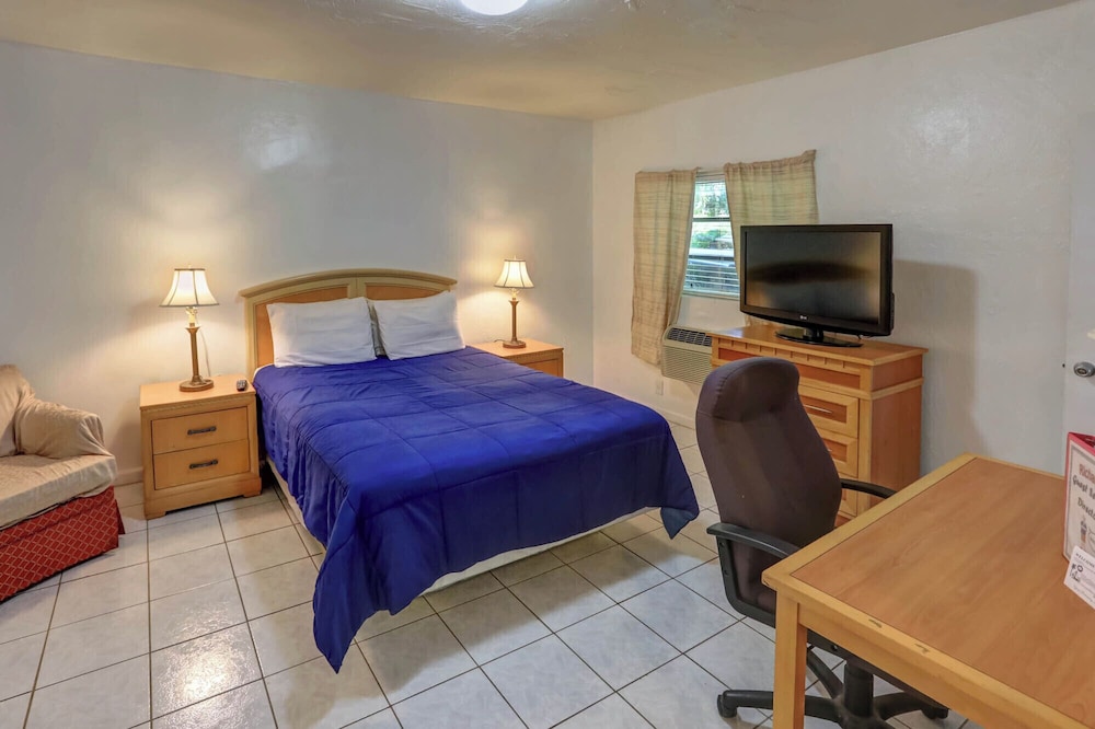 Richard's Motel Extended Stay - photo 24