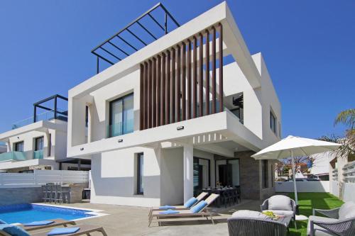Villa Queen Valeria — 4-Star Luxury Hotel in Protaras, Cyprus