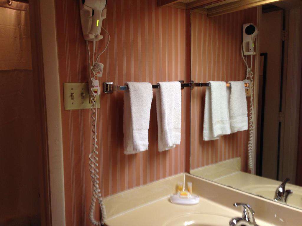 Days Inn Florence Downtown - photo 23