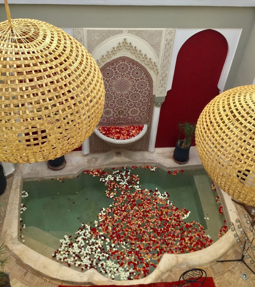 Riad LOU 5 bedrooms private 12 p pool hammam — 4-Star Luxury Hotel in Marrakesh, Morocco