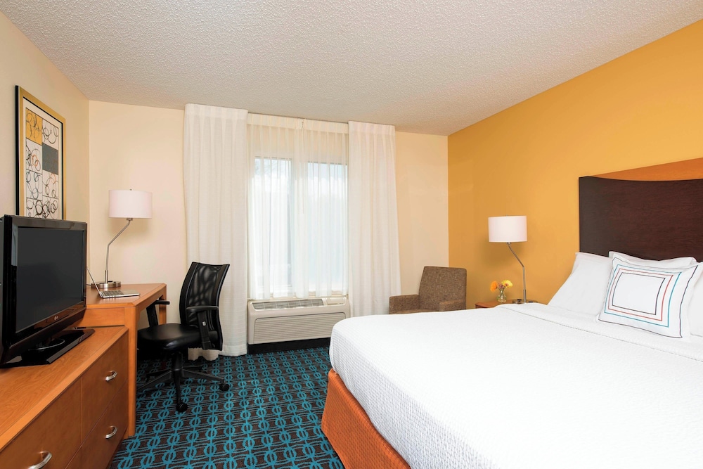 Fairfield by Marriott Inn & Suites Bloomington - photo 7