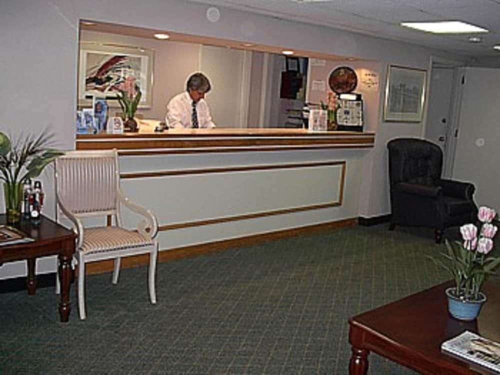 Economy Inn — hotel in Belmar