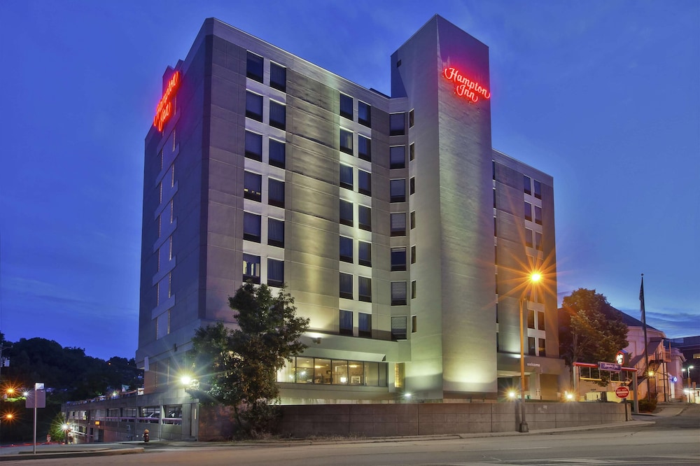 Hampton Inn Pittsburgh University Medical Center - photo 26