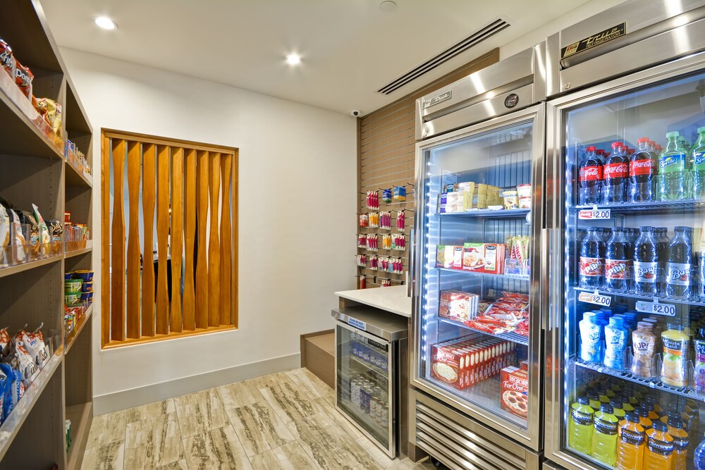 Holiday Inn Express Evansville by IHG - photo 13