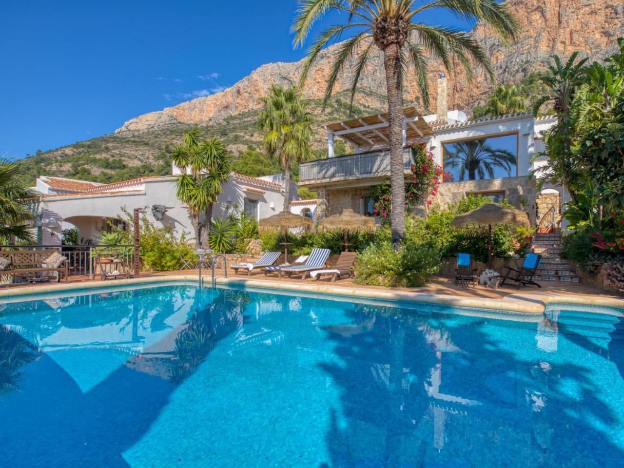 Holiday Home Petite Fleur by Interhome — 4-Star Luxury Hotel in Javea, Spain