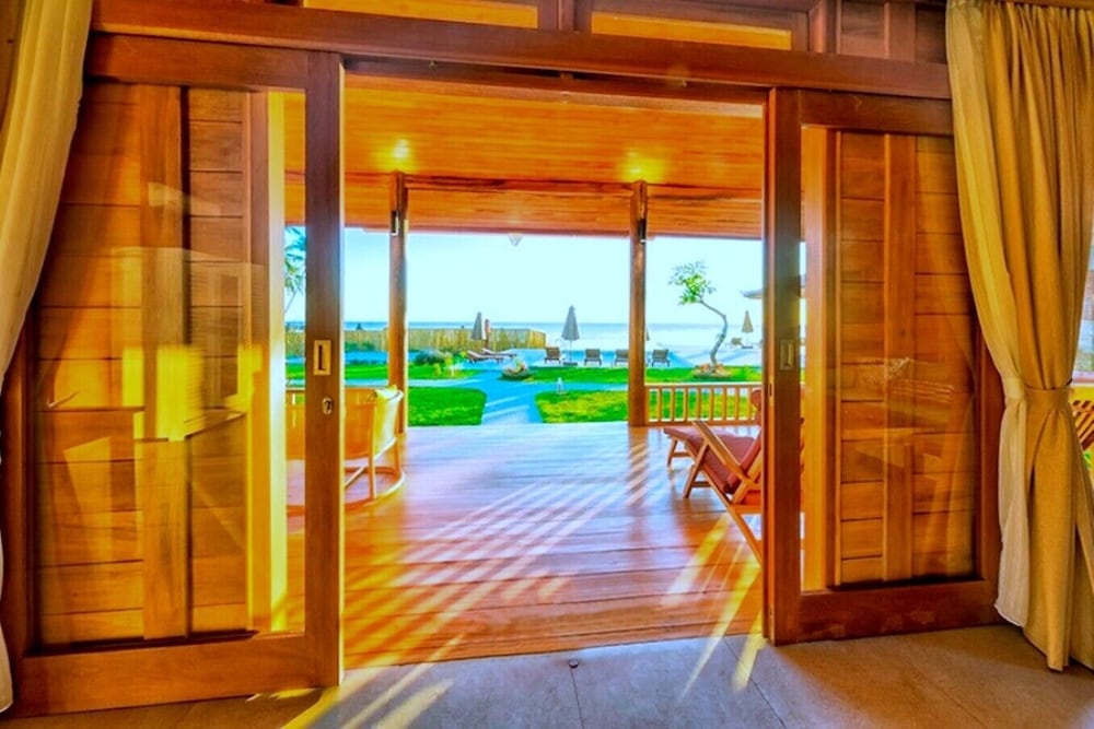 ABWonderdive Beach Resort — Kubu — photo 4