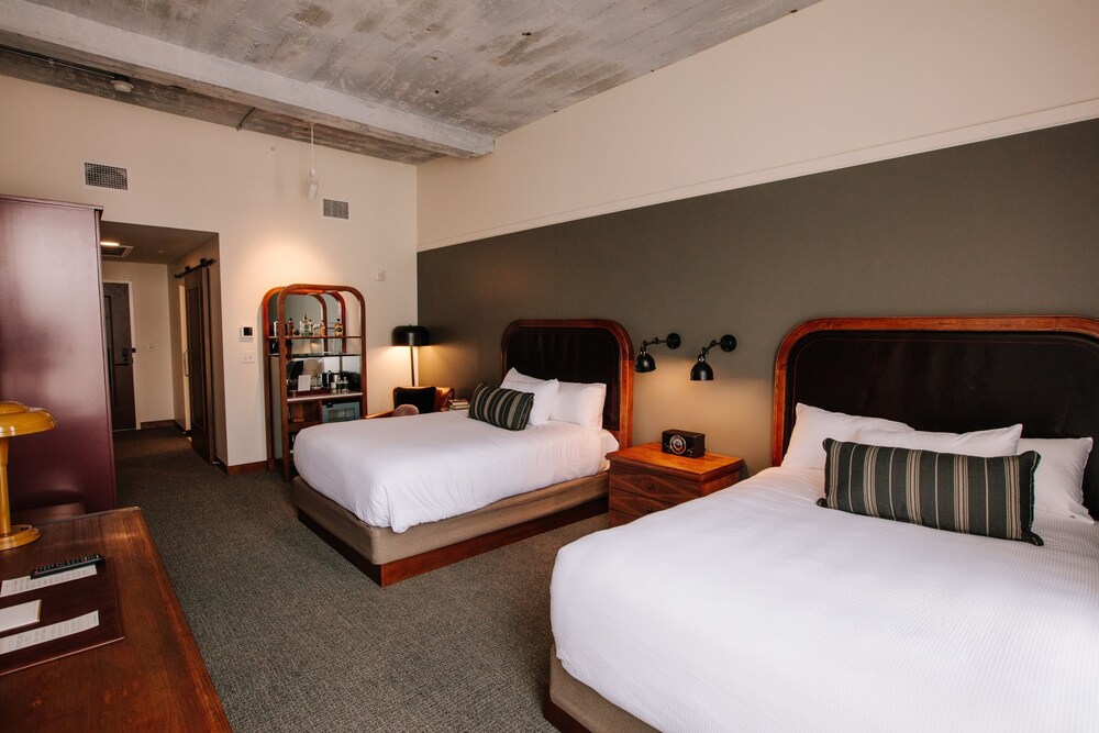 The Last Hotel - photo 8