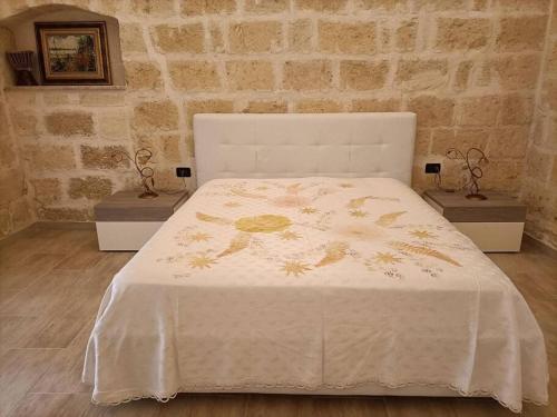 Florooms Dimora in stile Rustico Moderno — 4-Star Luxury Hotel in Corato, Italy