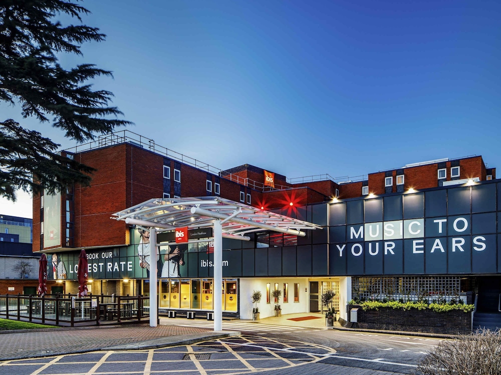 Ibis London Heathrow Airport Hotel — hotel in London