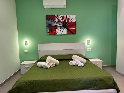 Twin Green — 4-Star Luxury Hotel in Paola, Italy