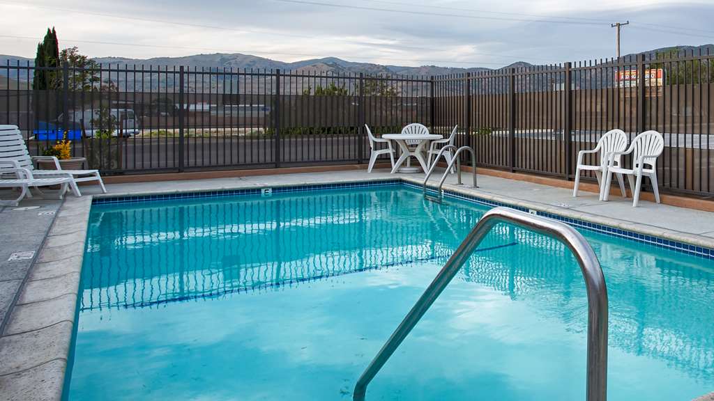SureStay Hotel by Best Western Tehachapi - photo 19