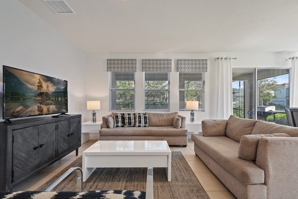 Elegant 7bed 5.5bath Pool Villa at Solterra Resort - photo 16