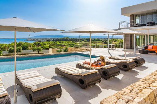 Villa Anna — 4-Star Luxury Hotel in Siracusa, Italy