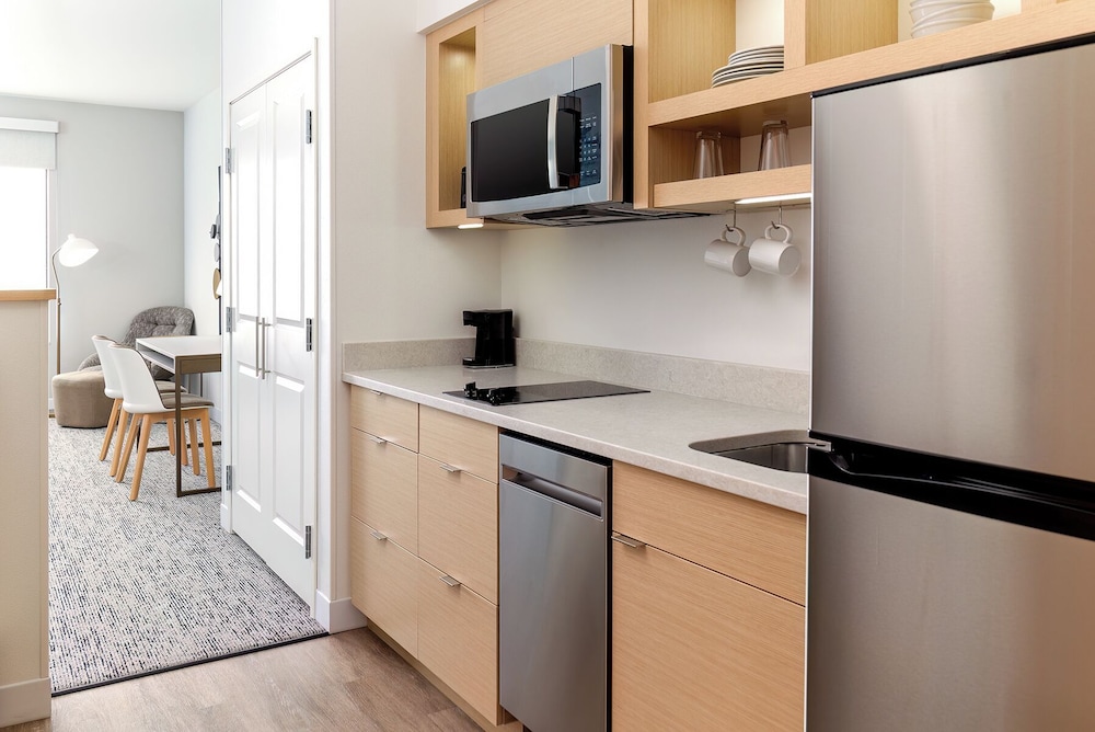 TownePlace Suites by Marriott Sacramento Roseville - photo 19