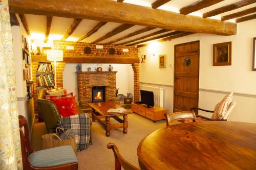 The Cottage — 4-Star Luxury Hotel in Heathfield, United Kingdom