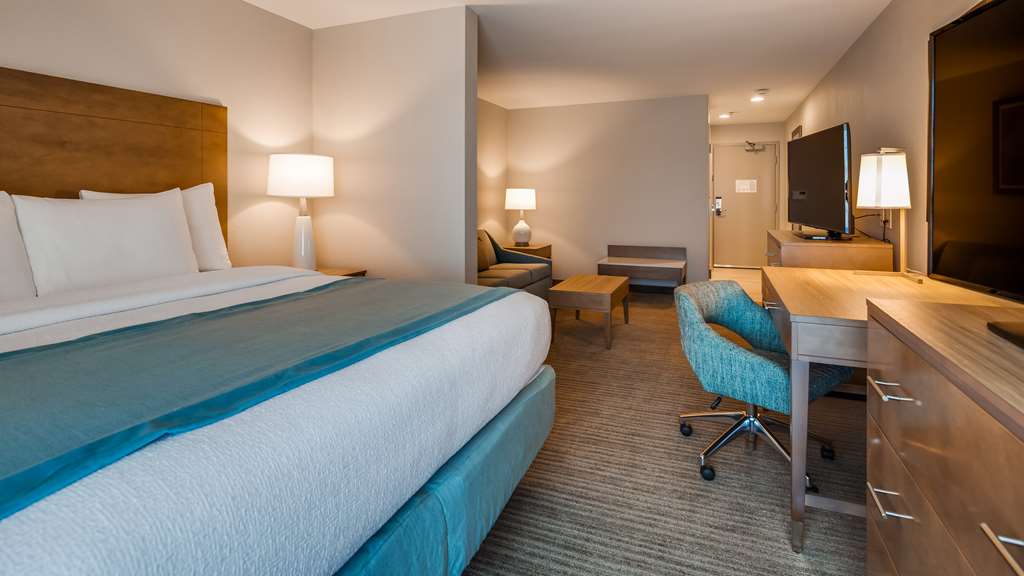 Best Western Plus Desoto - photo 11