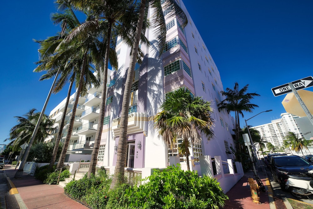 Le Particulier Miami — 5-Star Luxury Hotel in Miami Beach, United States