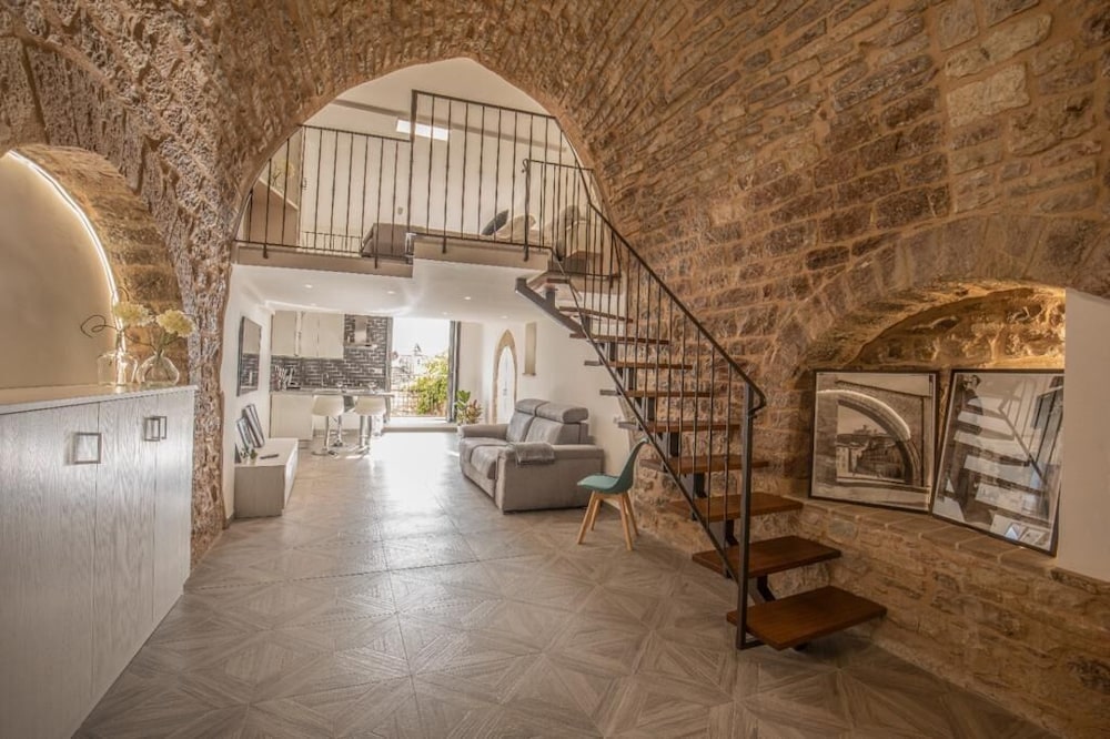 C' Era Una Volta - carbon neutral hotel in Assisi