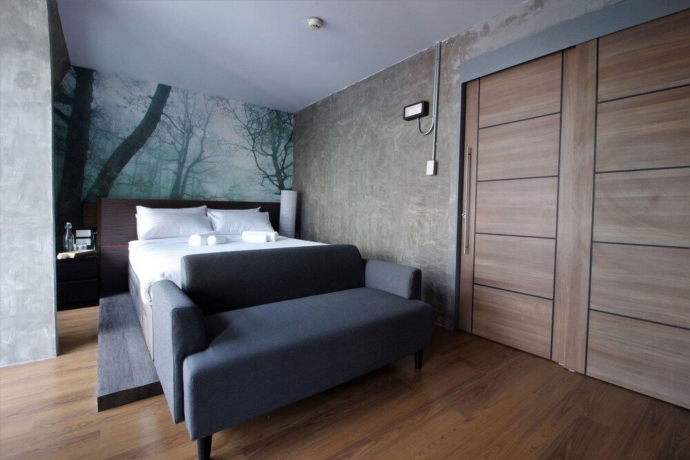 Urbanite Hostel