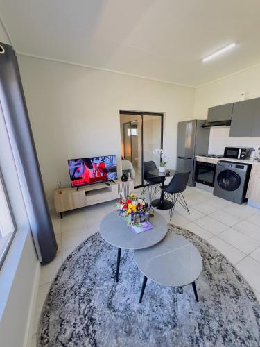 Sweet Snuggle Sanctuary — 4-Star Luxury Hotel in Boksburg, South Africa