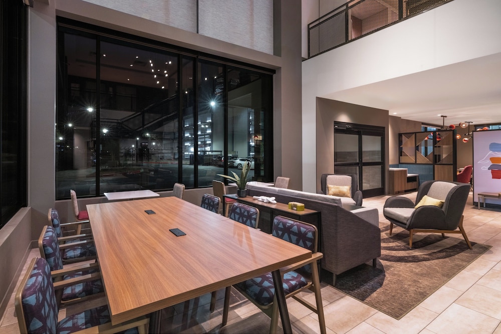 Atwell Suites Henderson at the Pass by IHG - photo 2